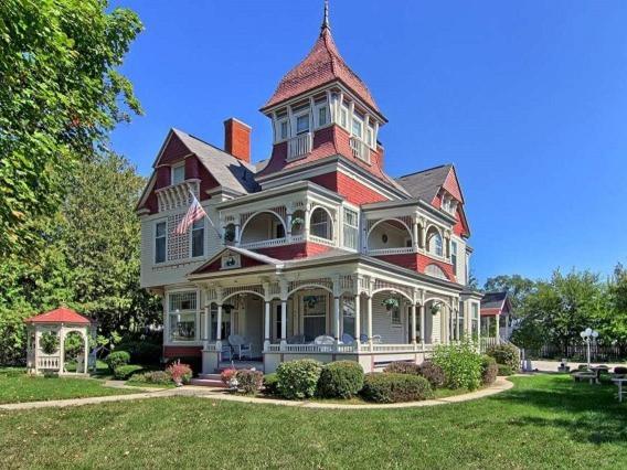 Grand Victorian B&B Inn Bellaire Экстерьер фото