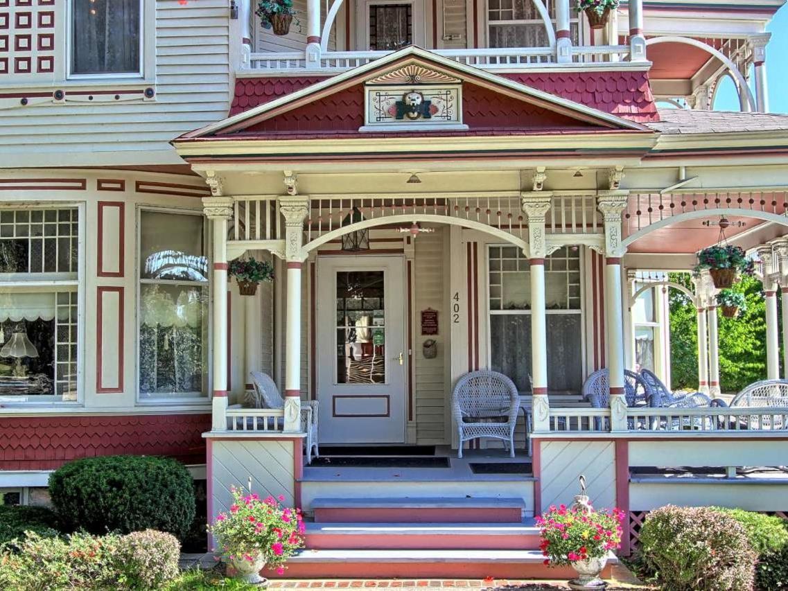 Grand Victorian B&B Inn Bellaire Экстерьер фото